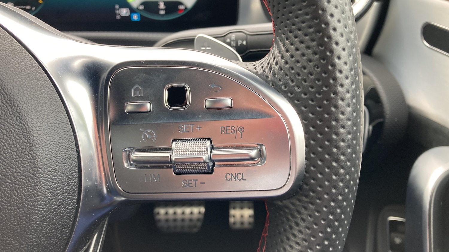 Used Mercedes-Benz CLA 2023 for sale - 76835313: Photo 23