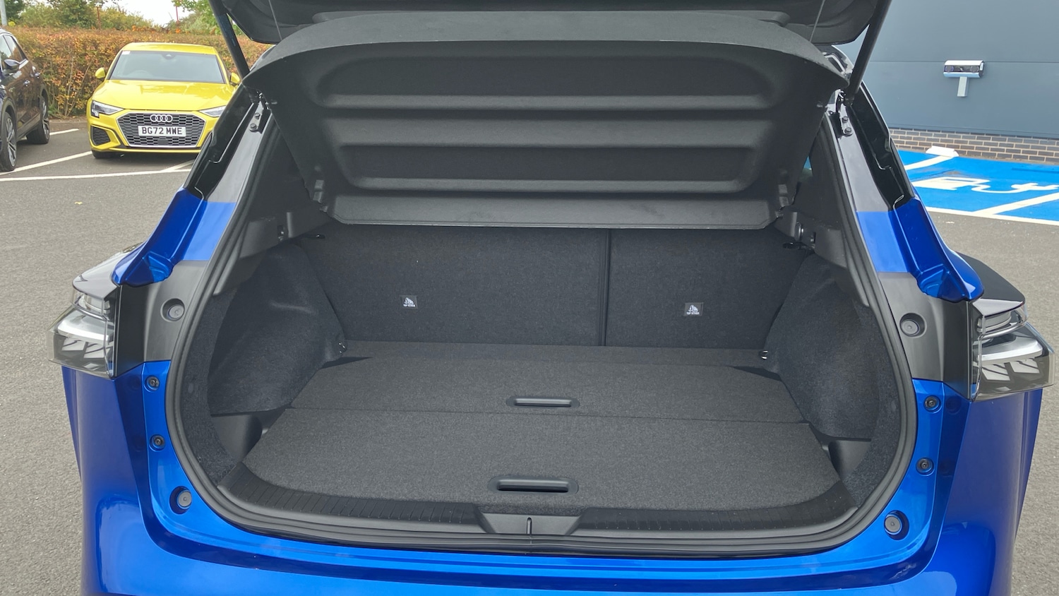 Used Nissan Qashqai 2025 for sale - 76958417: Photo 4