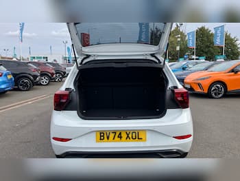 Used Volkswagen Polo 2024 for sale - 79758731: Photo