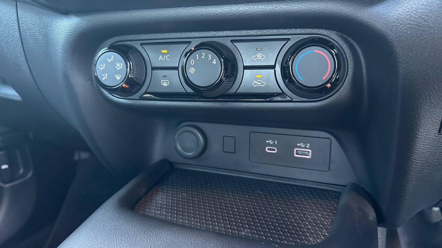 Used Nissan Juke 2025 for sale - 77045594: Photo 30