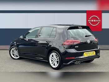 Used Volkswagen Golf 2018 for sale - 75673779: Photo
