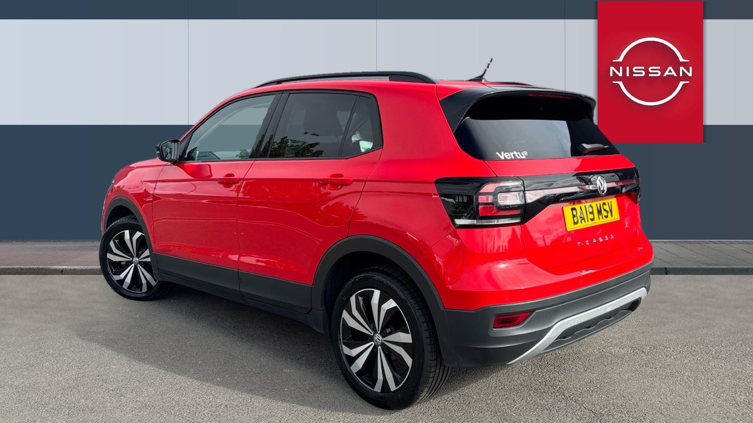 Used Volkswagen T-Cross 2019 for sale - 76193075: Photo 2