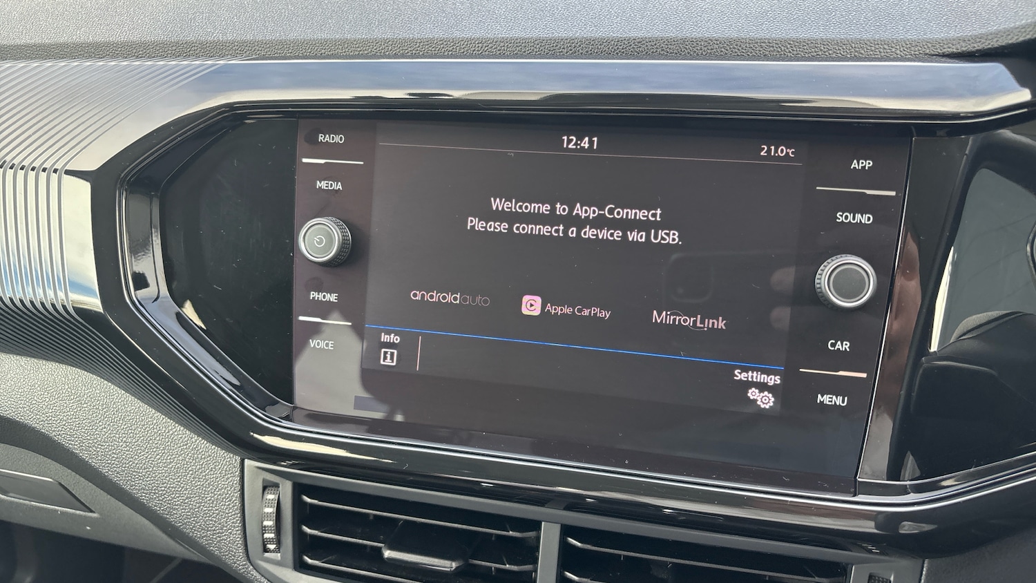 Used Volkswagen T-Cross 2019 for sale - 76193075: Photo 36