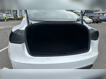 Used Tesla Model 3 2024 for sale - 79055462: Photo