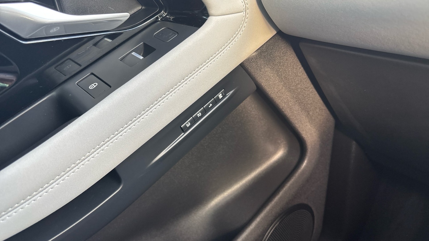 Used Land Rover Range Rover Evoque 2020 for sale - 76859677: Photo 45