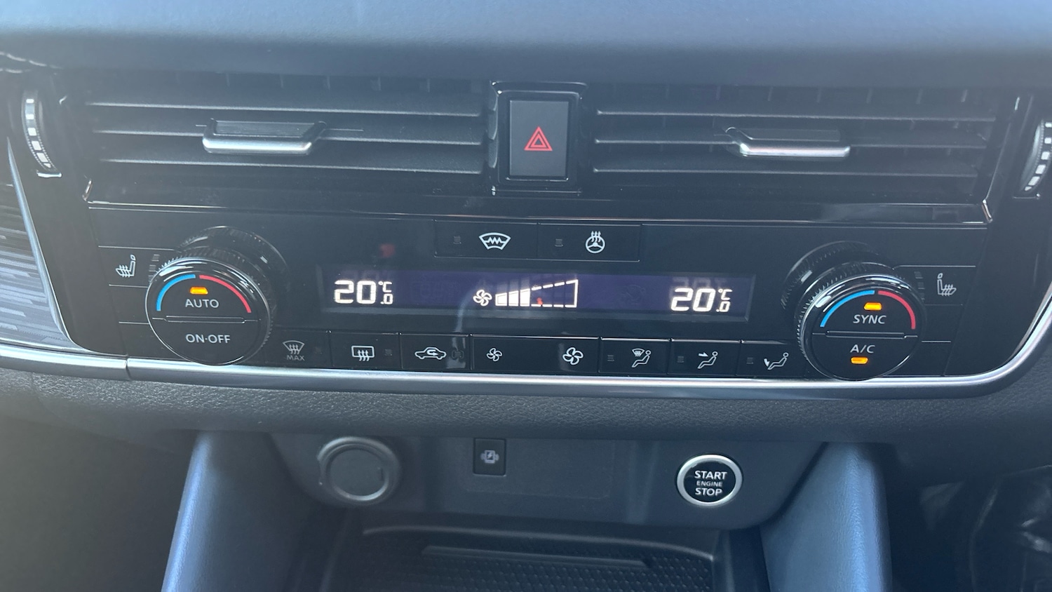 Used Nissan Qashqai 2024 for sale - 76662928: Photo 33