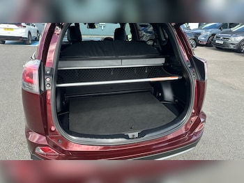 Used Toyota RAV4 2017 for sale - 79333580: Photo