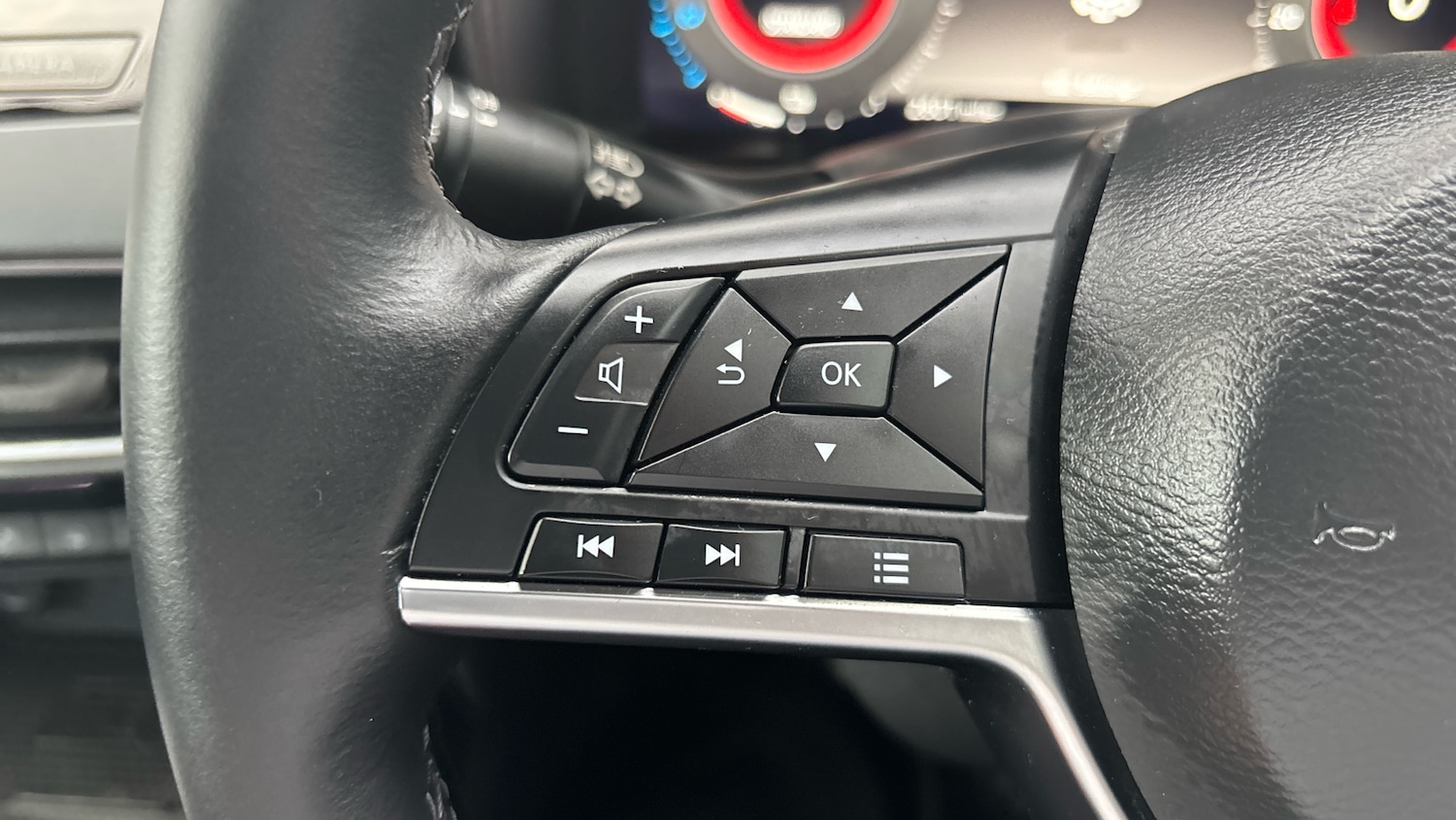 Used Nissan Juke 2024 for sale - 76343900: Photo 22