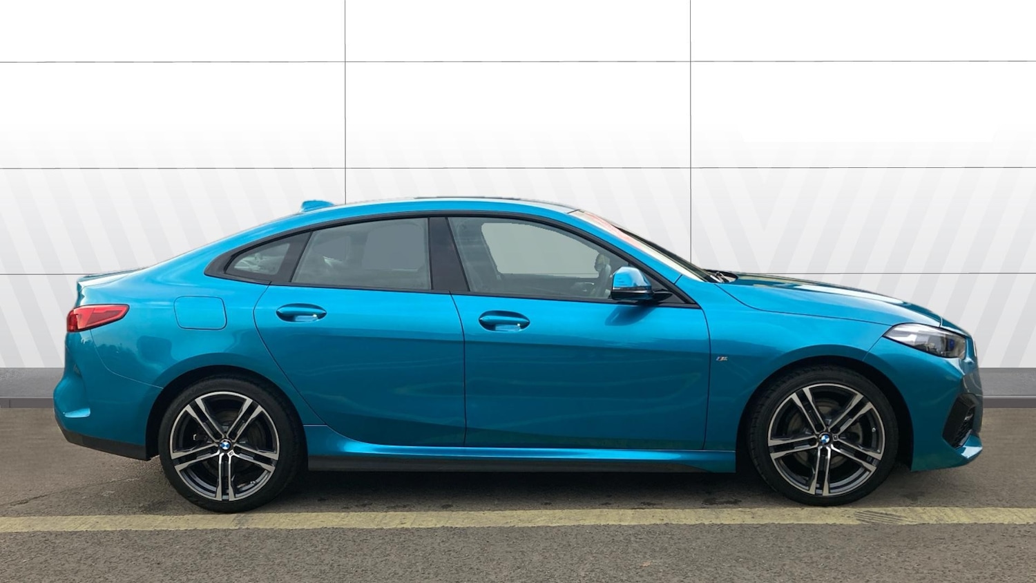 Used BMW 2 Series 2022 for sale - 76945810: Photo 5