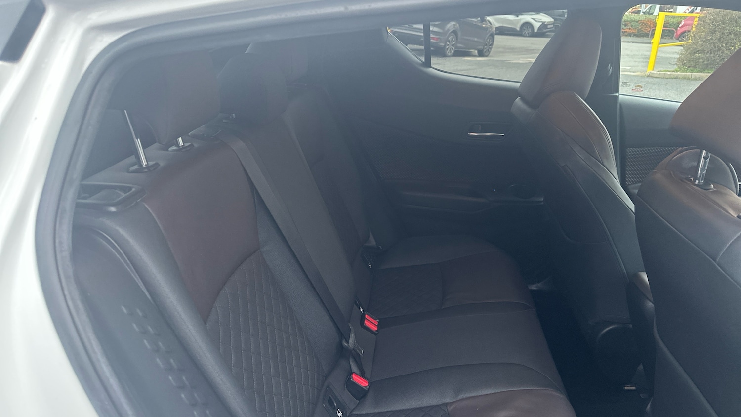 Used Toyota C-HR 2017 for sale - 77420852: Photo 15