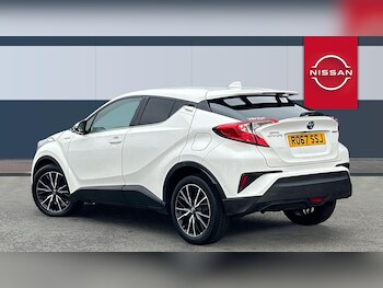 Used Toyota C-HR 2017 for sale - 77420852: Photo