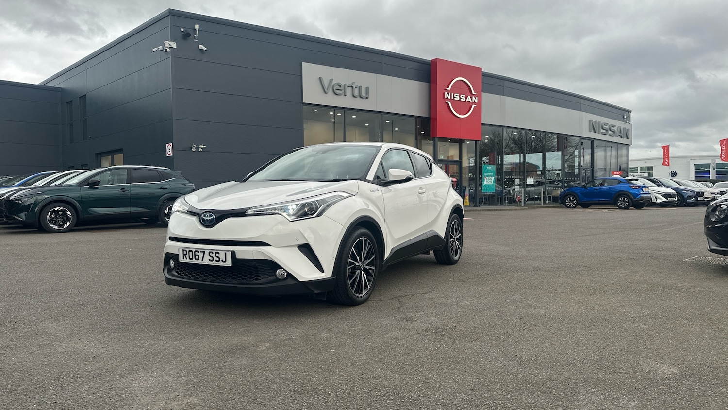 Used Toyota C-HR 2017 for sale - 77420852: Photo 30