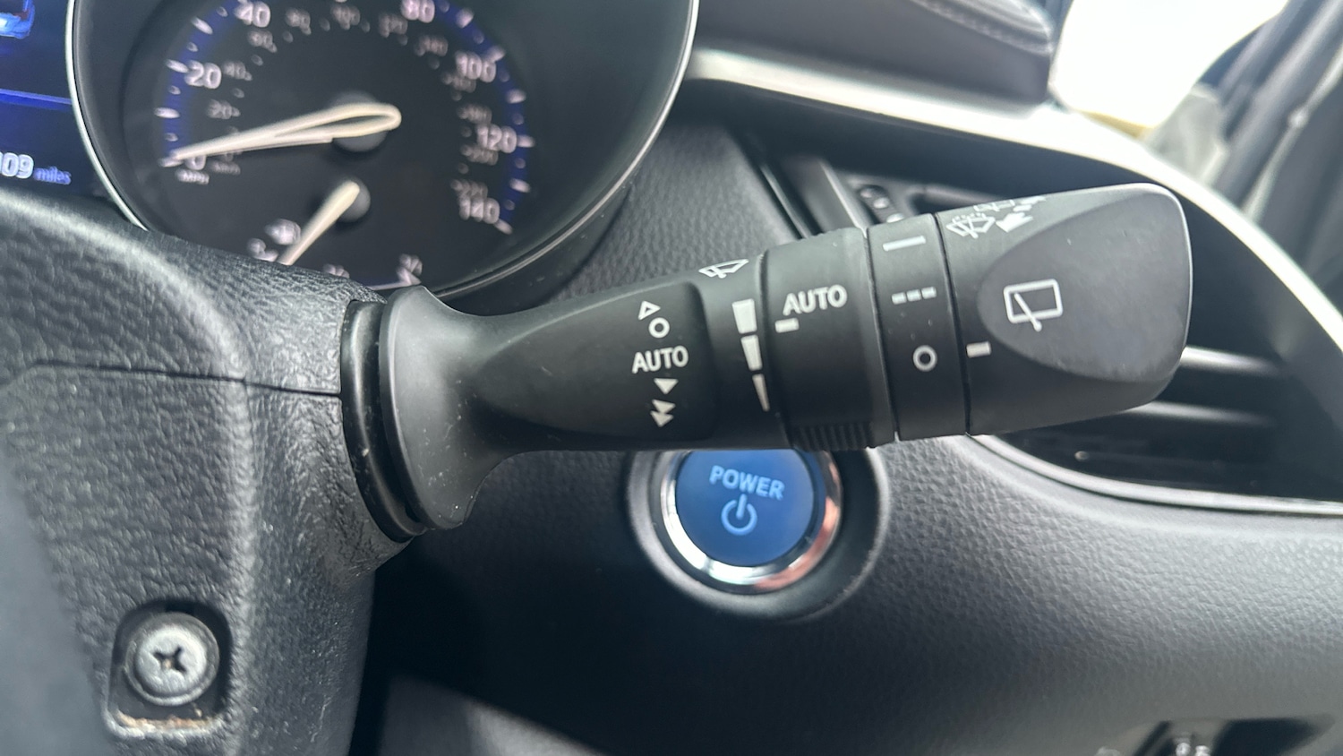 Used Toyota C-HR 2017 for sale - 77420852: Photo 36