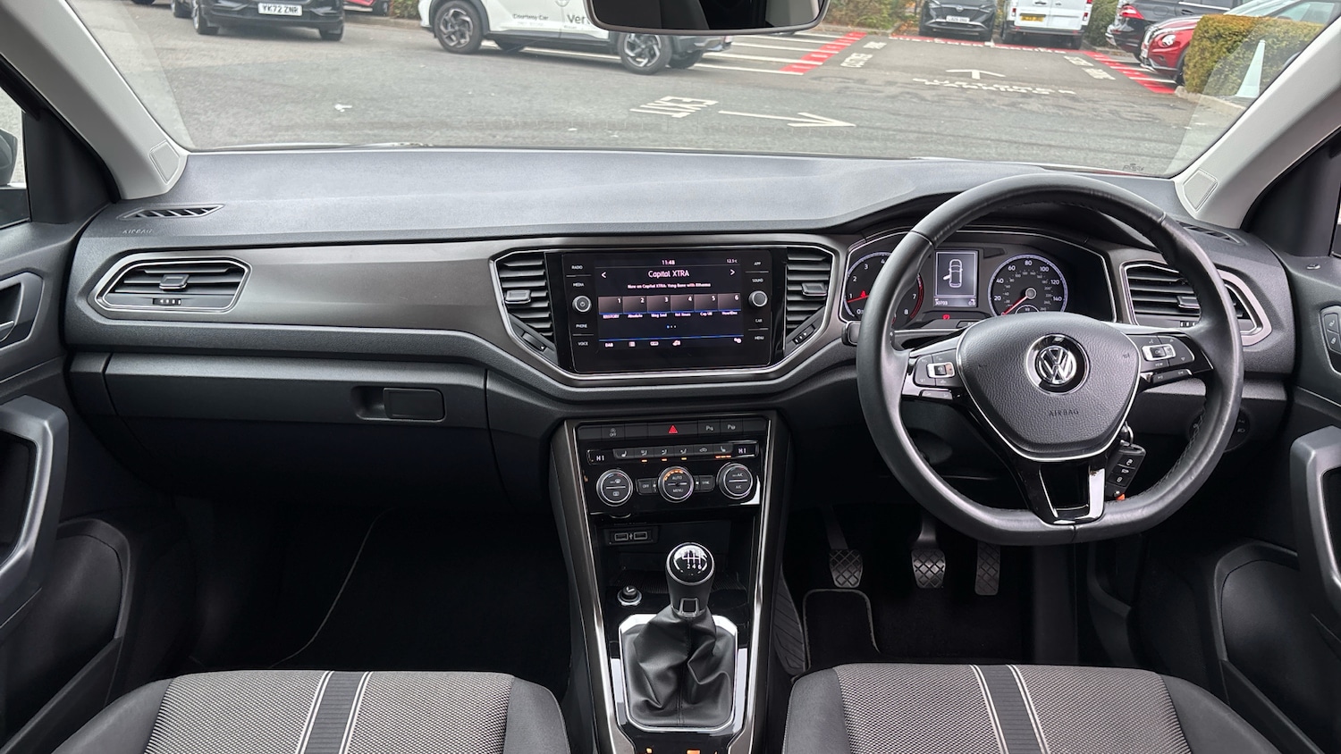 Used Volkswagen T-Roc 2019 for sale - 76299283: Photo 10
