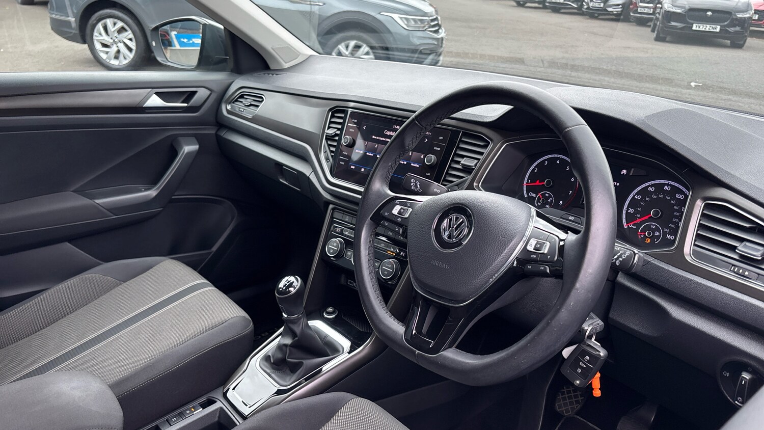 Used Volkswagen T-Roc 2019 for sale - 76299283: Photo 11