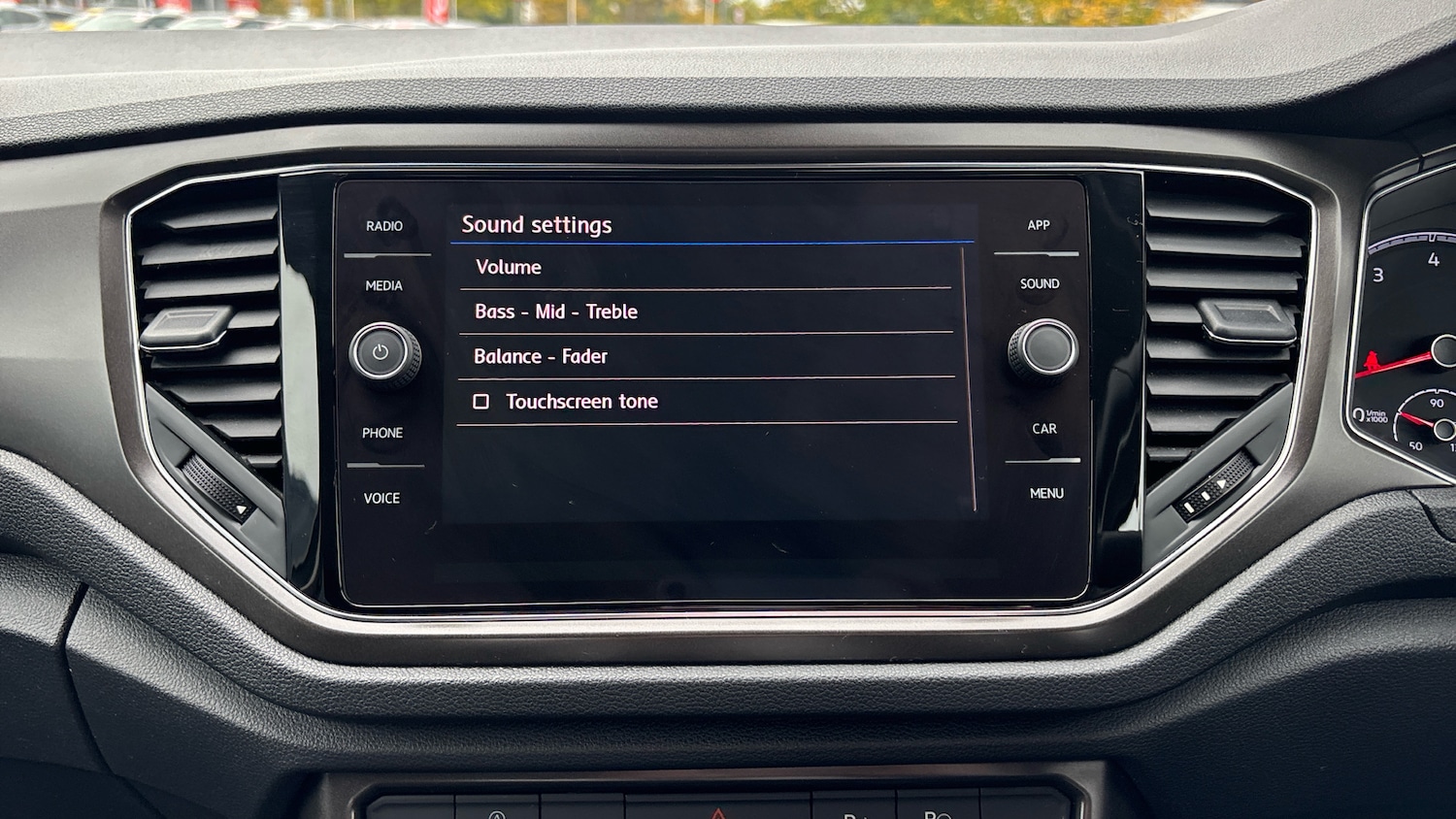 Used Volkswagen T-Roc 2019 for sale - 76299283: Photo 33