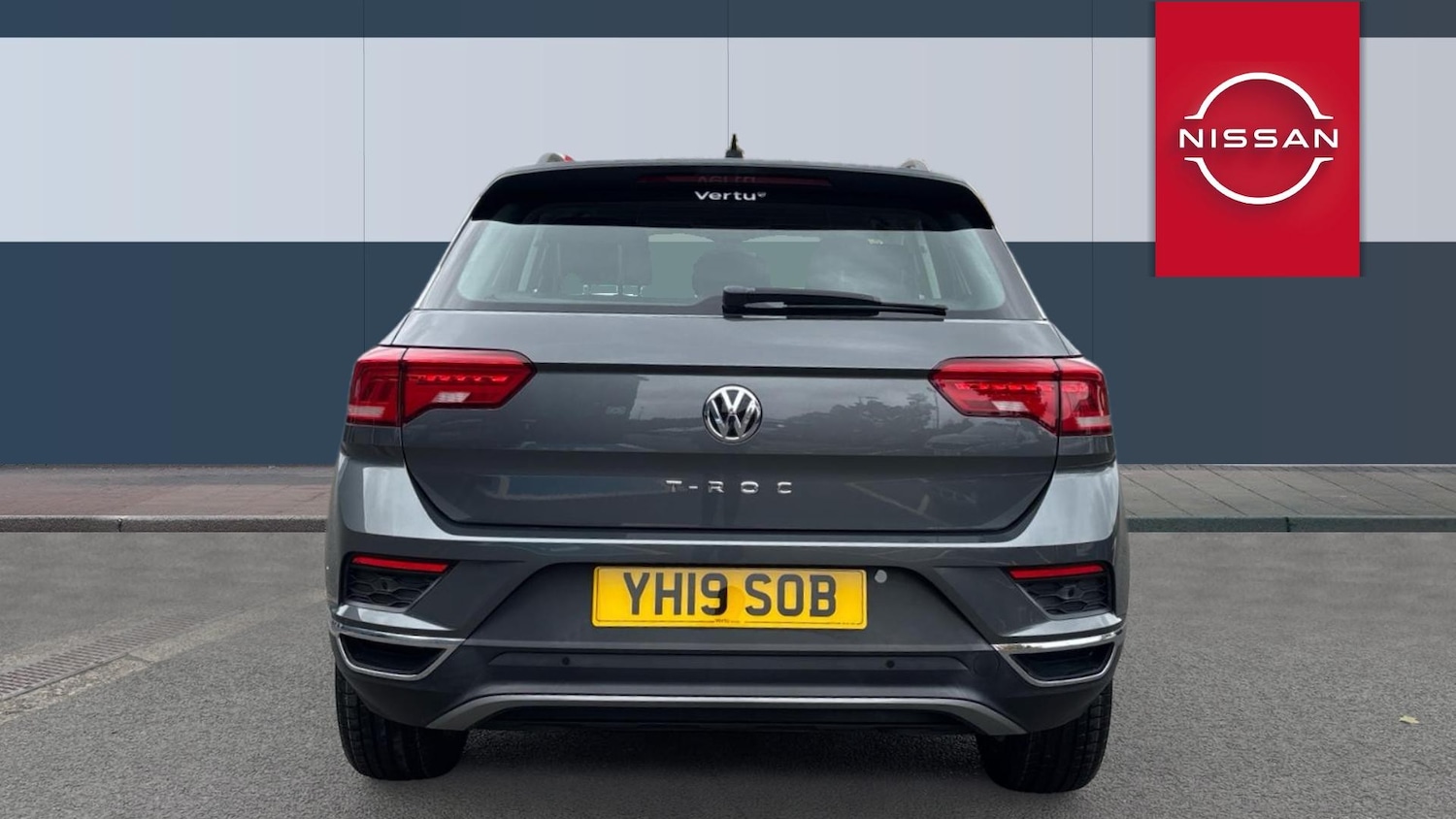 Used Volkswagen T-Roc 2019 for sale - 76299283: Photo 6