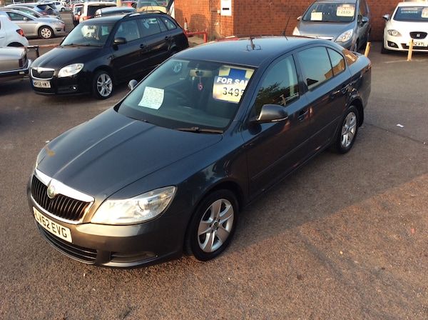 Used Skoda Octavia 2012 for sale - 76193745: Photo 2