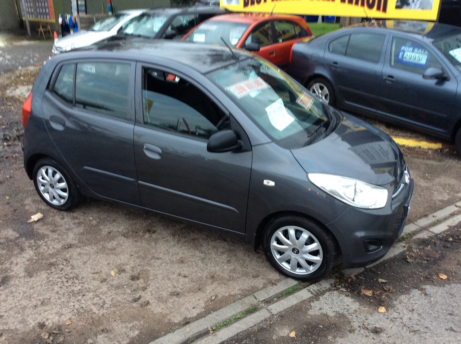 Used Hyundai i10 2011 for sale - 76595256: Photo 3