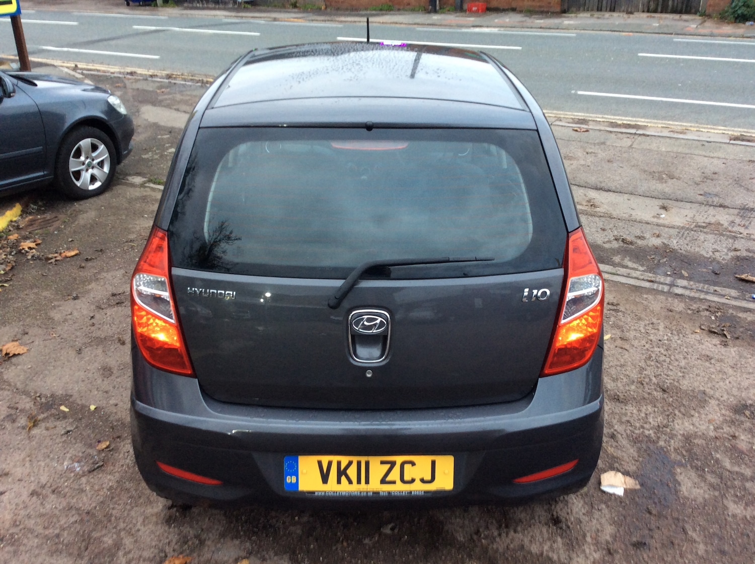 Used Hyundai i10 2011 for sale - 76595256: Photo 5