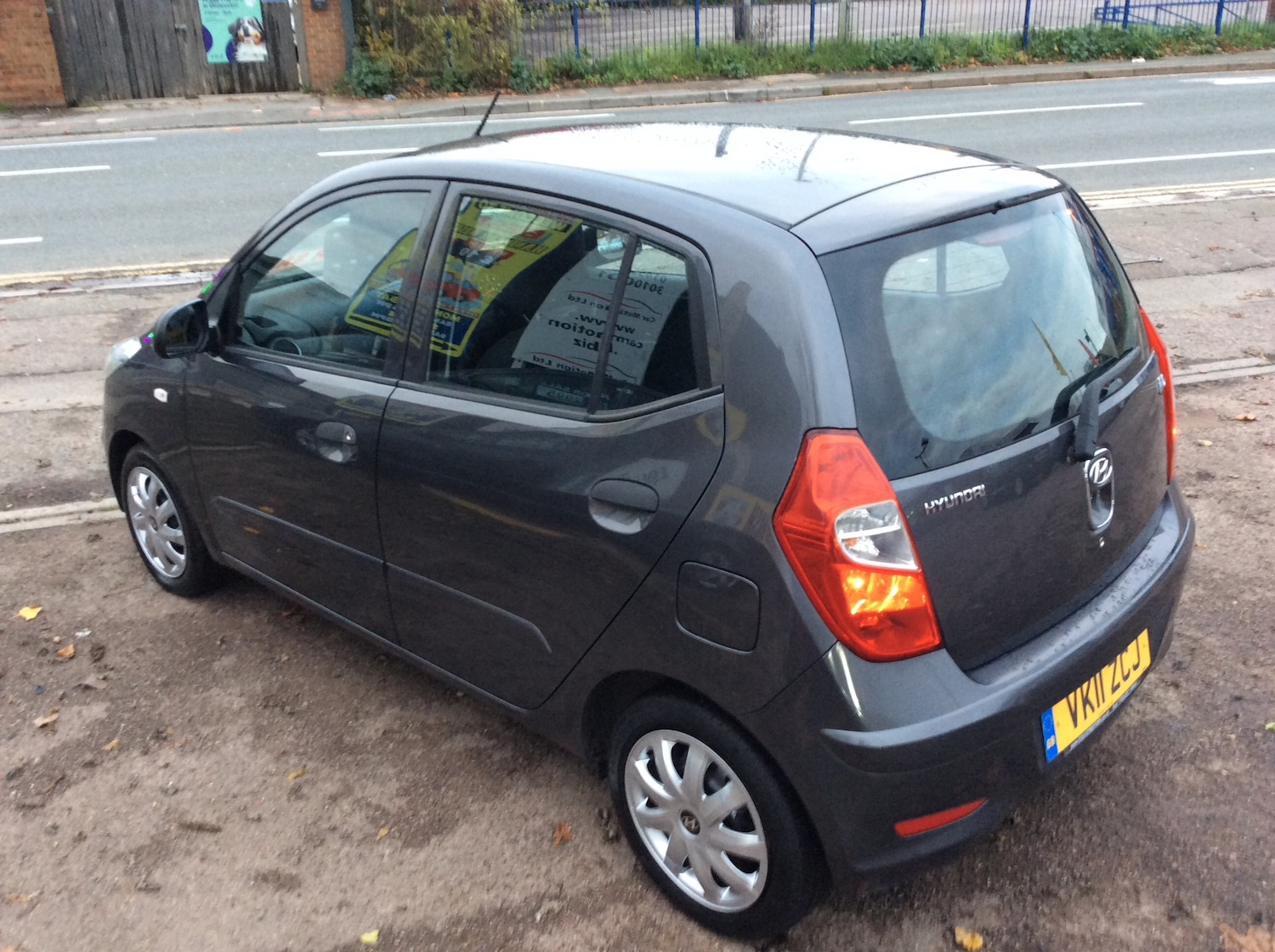 Used Hyundai i10 2011 for sale - 76595256: Photo 6