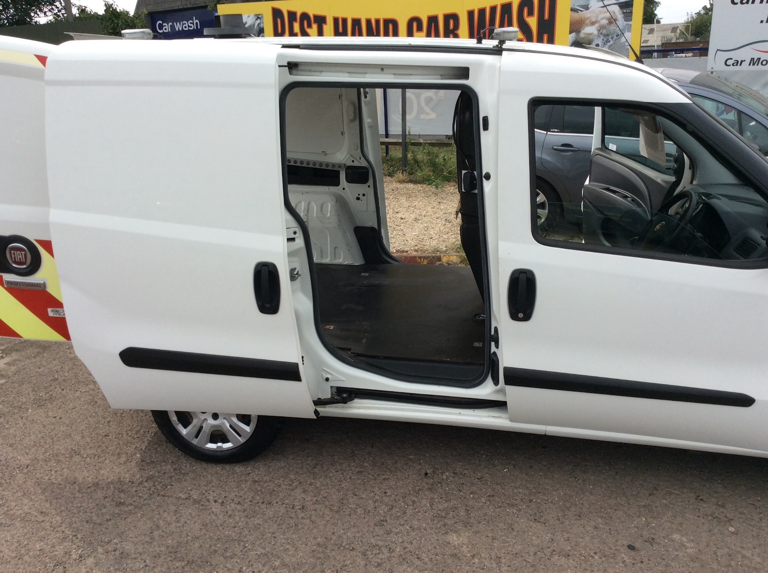 Used Fiat Doblo 2016 for sale - 77563357: Photo 8