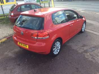 Used Volkswagen Golf 2010 for sale - 74100748: Photo