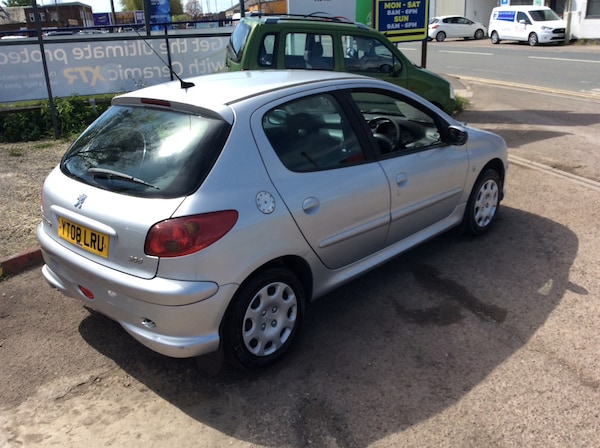 Used Peugeot 206 2008 for sale - 74413878: Photo 5