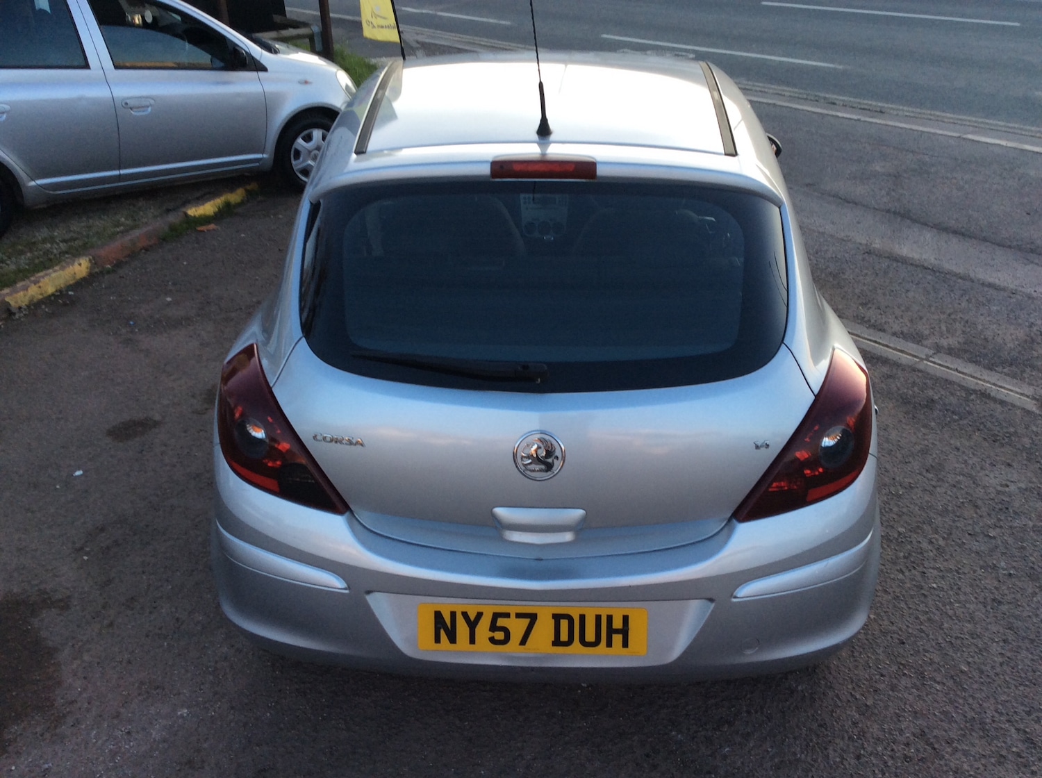 Used Vauxhall Corsa 2008 for sale - 77976008: Photo 4