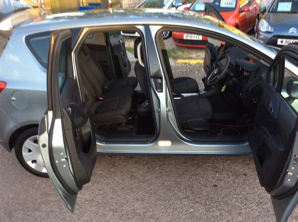 Used Vauxhall Meriva 2011 for sale - 75231598: Photo 9