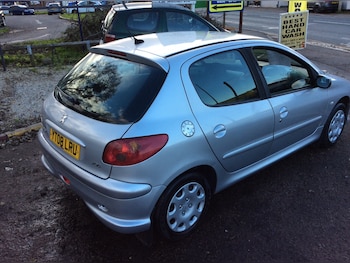 Used Peugeot 206 2008 for sale - 76437970: Photo