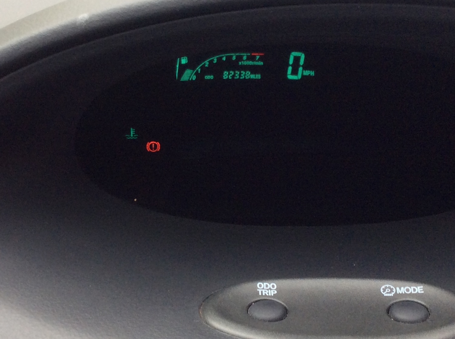 Used Toyota Yaris 2004 for sale - 77981189: Photo 9