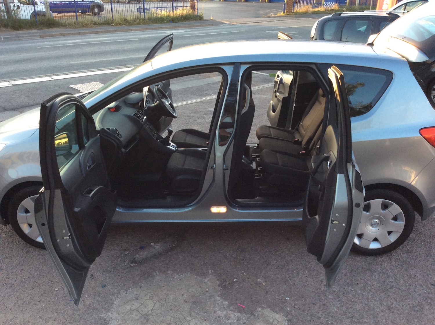 Used Vauxhall Meriva 2011 for sale - 77568578: Photo 7