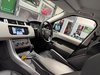 Used Land Rover Range Rover Sport 2015 for sale - 75377729: Photo