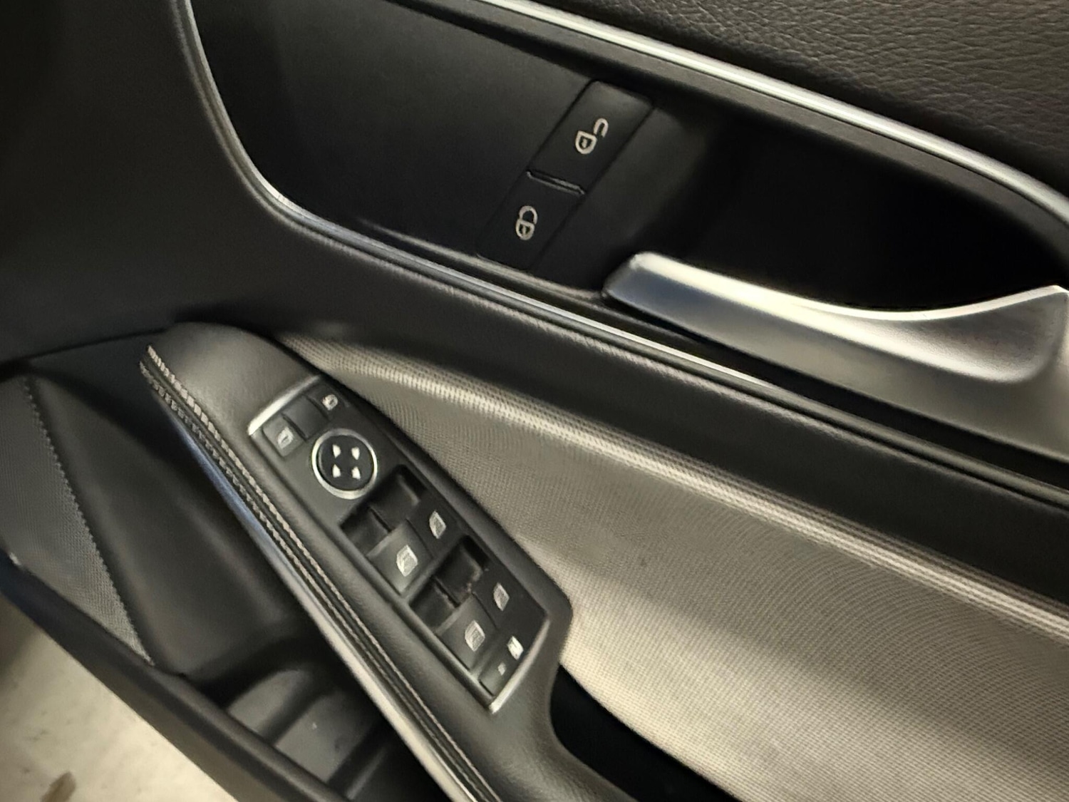 Used Mercedes-Benz A-Class 2015 for sale - 77156139: Photo 18