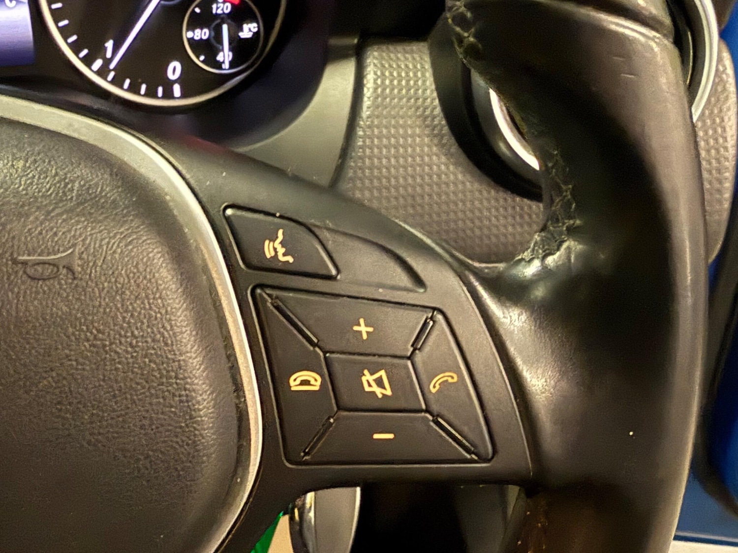 Used Mercedes-Benz A-Class 2015 for sale - 77156139: Photo 29