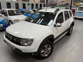 2017 (17) - 1.2 TCe Laureate 4WD Euro 6 (s/s) 5dr