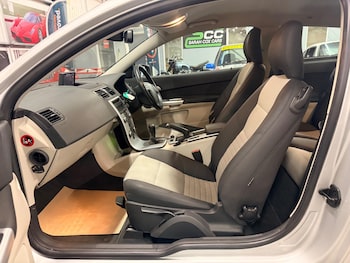 Used Volvo V50 2010 for sale - 77376631: Photo