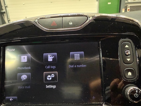 Used Renault Zoe for sale - 75720593: Photo 24