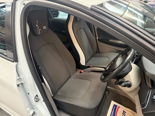 Used Renault Zoe for sale - 75720593: Photo 30