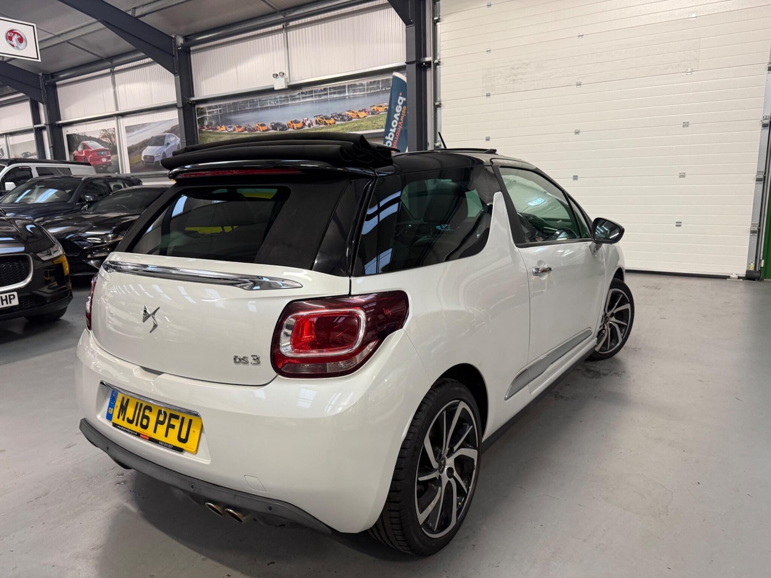 Used DS Automobiles DS 3 Cabrio 2016 for sale - 76318043: Photo 17
