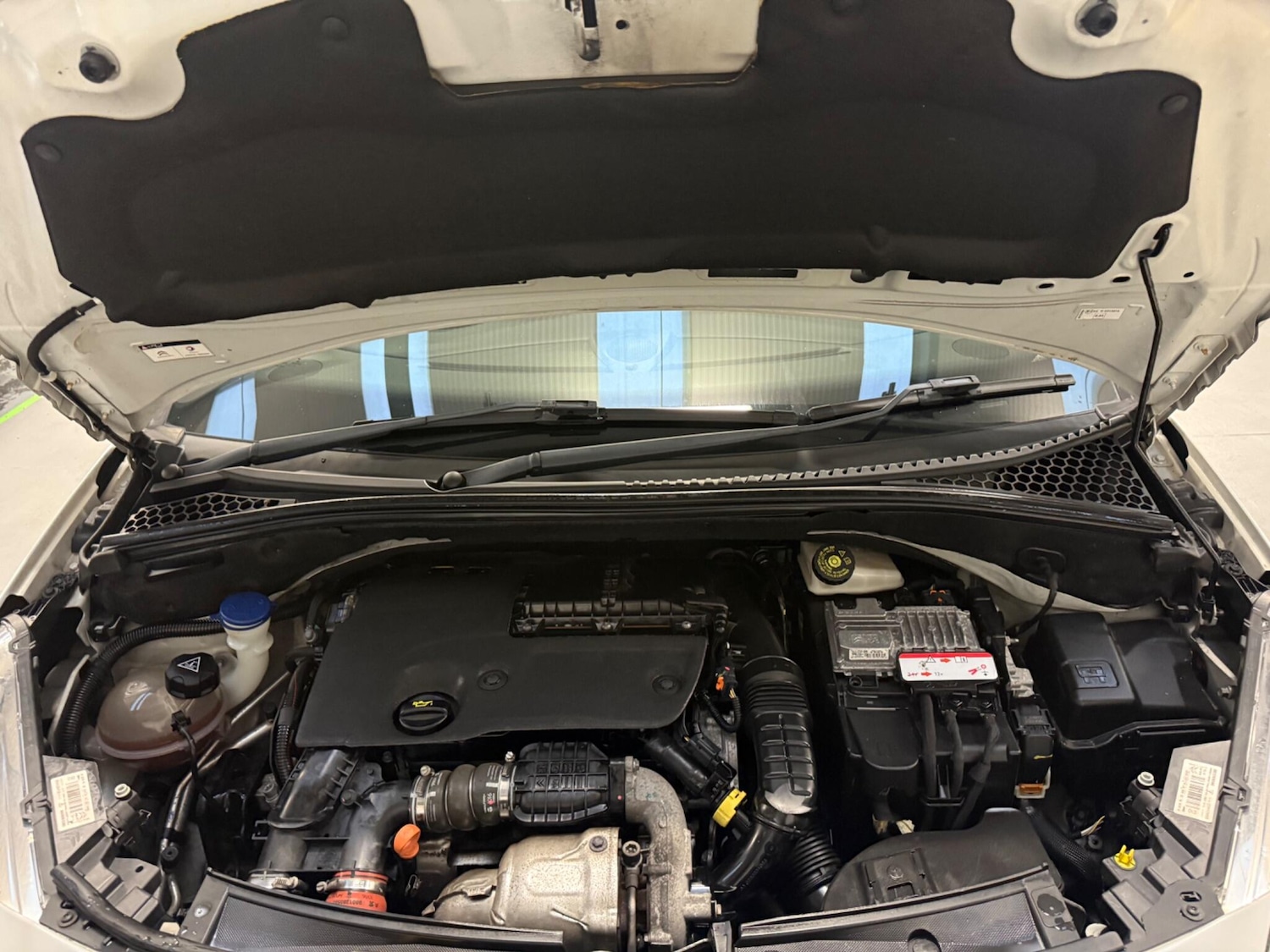 Used DS Automobiles DS 3 Cabrio 2016 for sale - 76318043: Photo 31