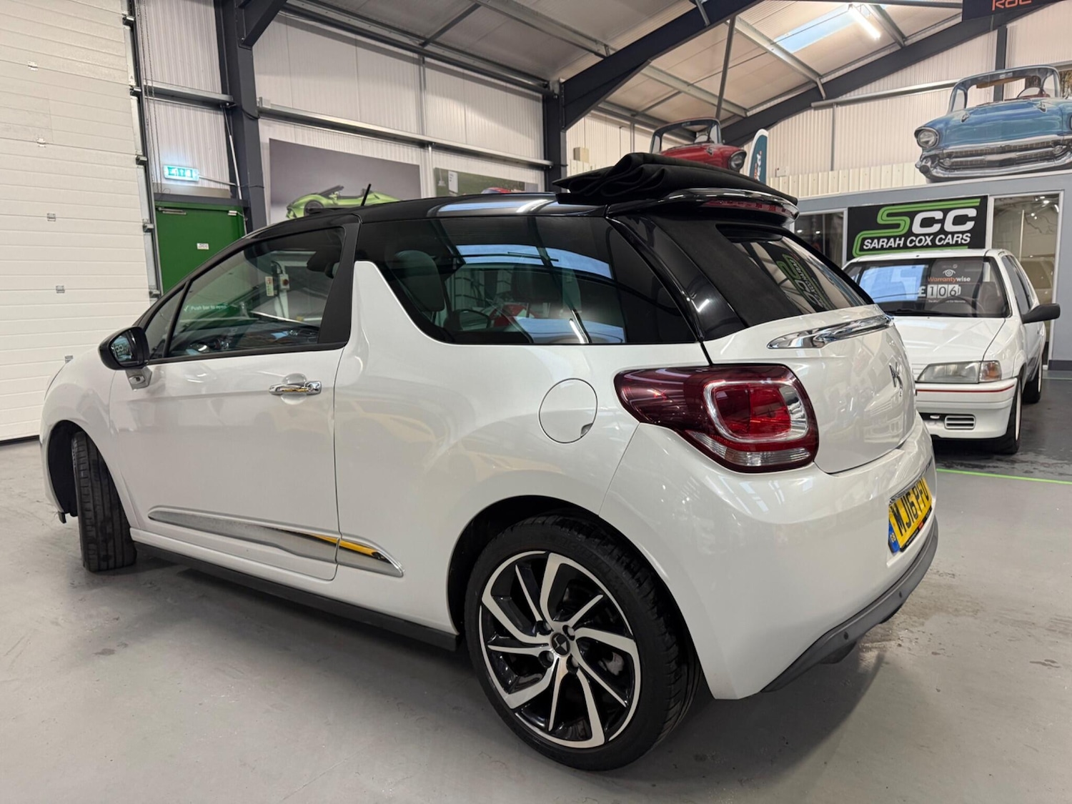 Used DS Automobiles DS 3 Cabrio 2016 for sale - 76318043: Photo 8