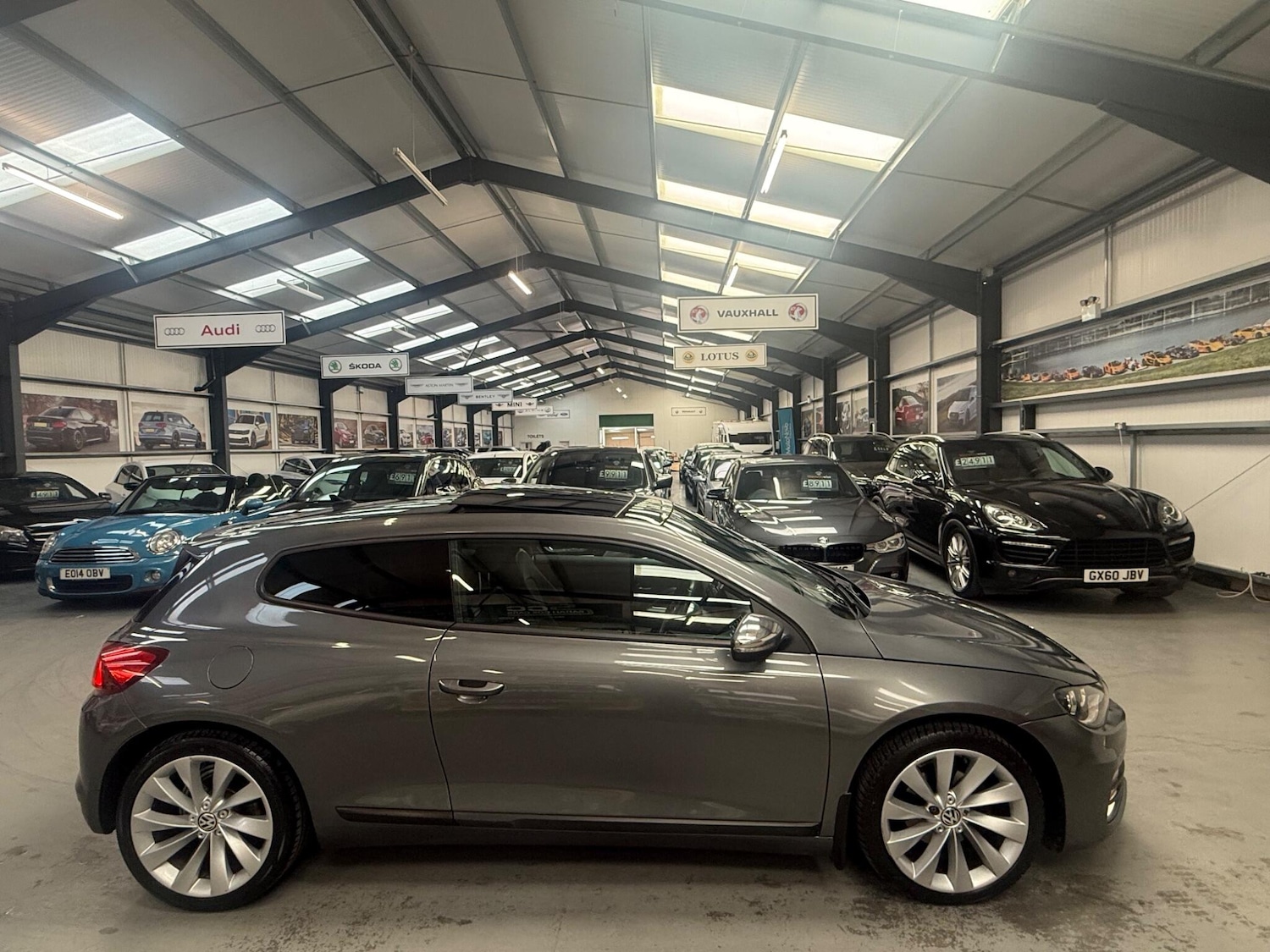 Used Volkswagen Scirocco 2015 for sale - 77893082: Photo 31