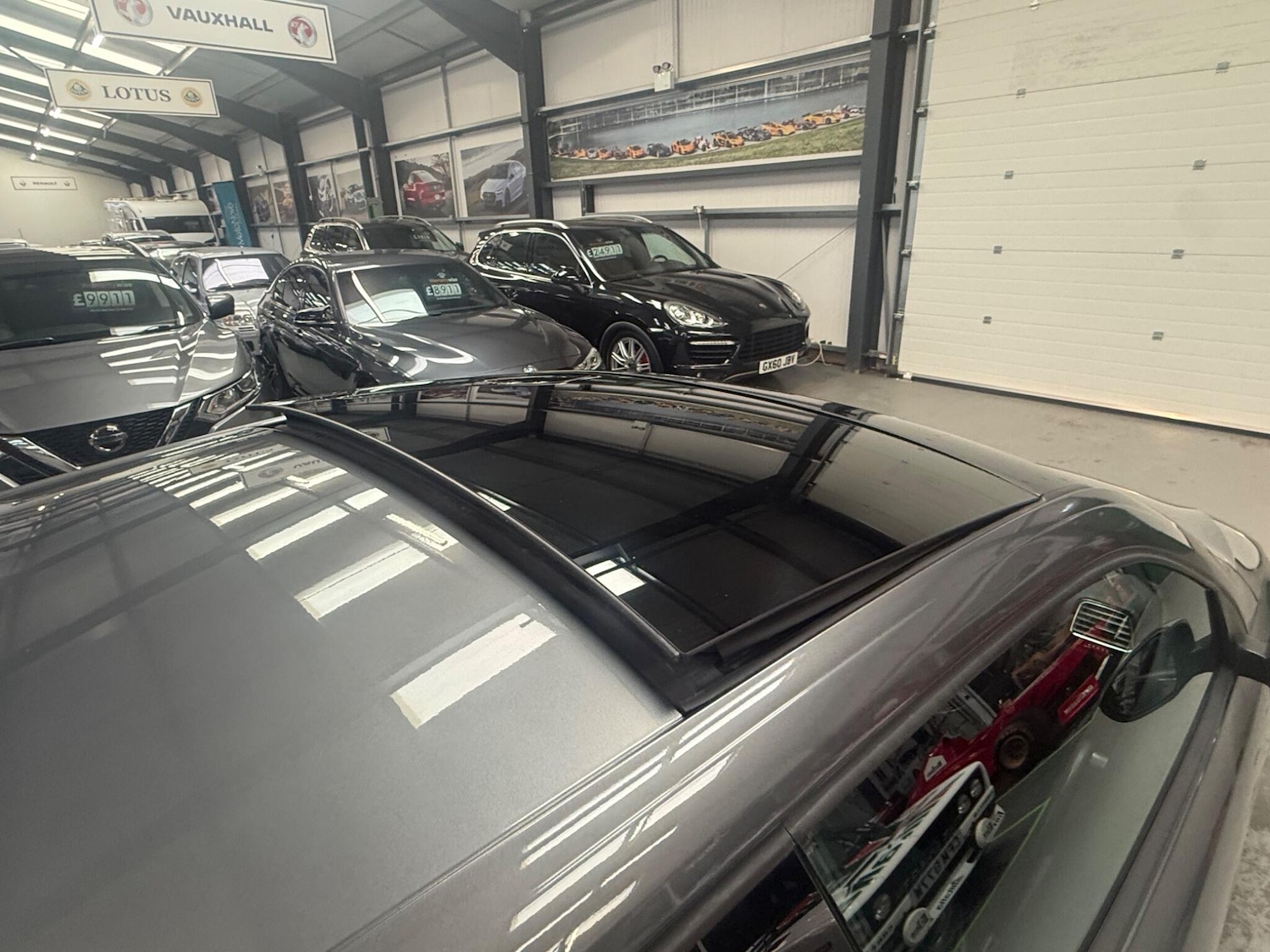 Used Volkswagen Scirocco 2015 for sale - 77893082: Photo 32