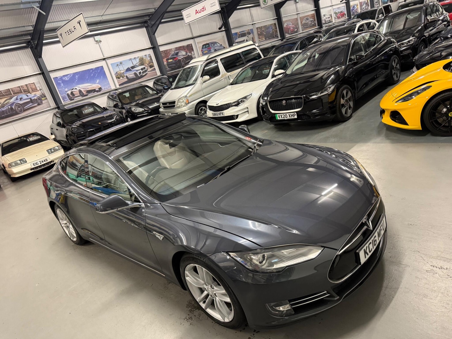 Used Tesla Model S 2016 for sale - 76314842: Photo 2