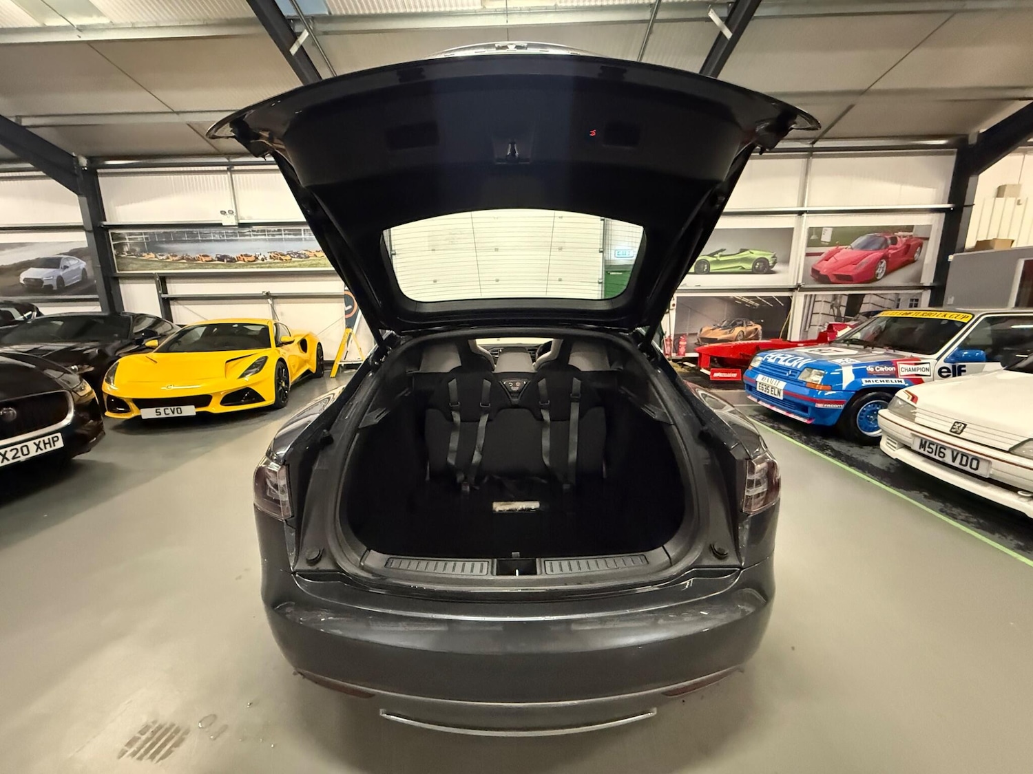 Used Tesla Model S 2016 for sale - 76314842: Photo 30