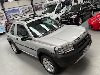 Used Land Rover Freelander 2003 for sale - 75635717: Photo