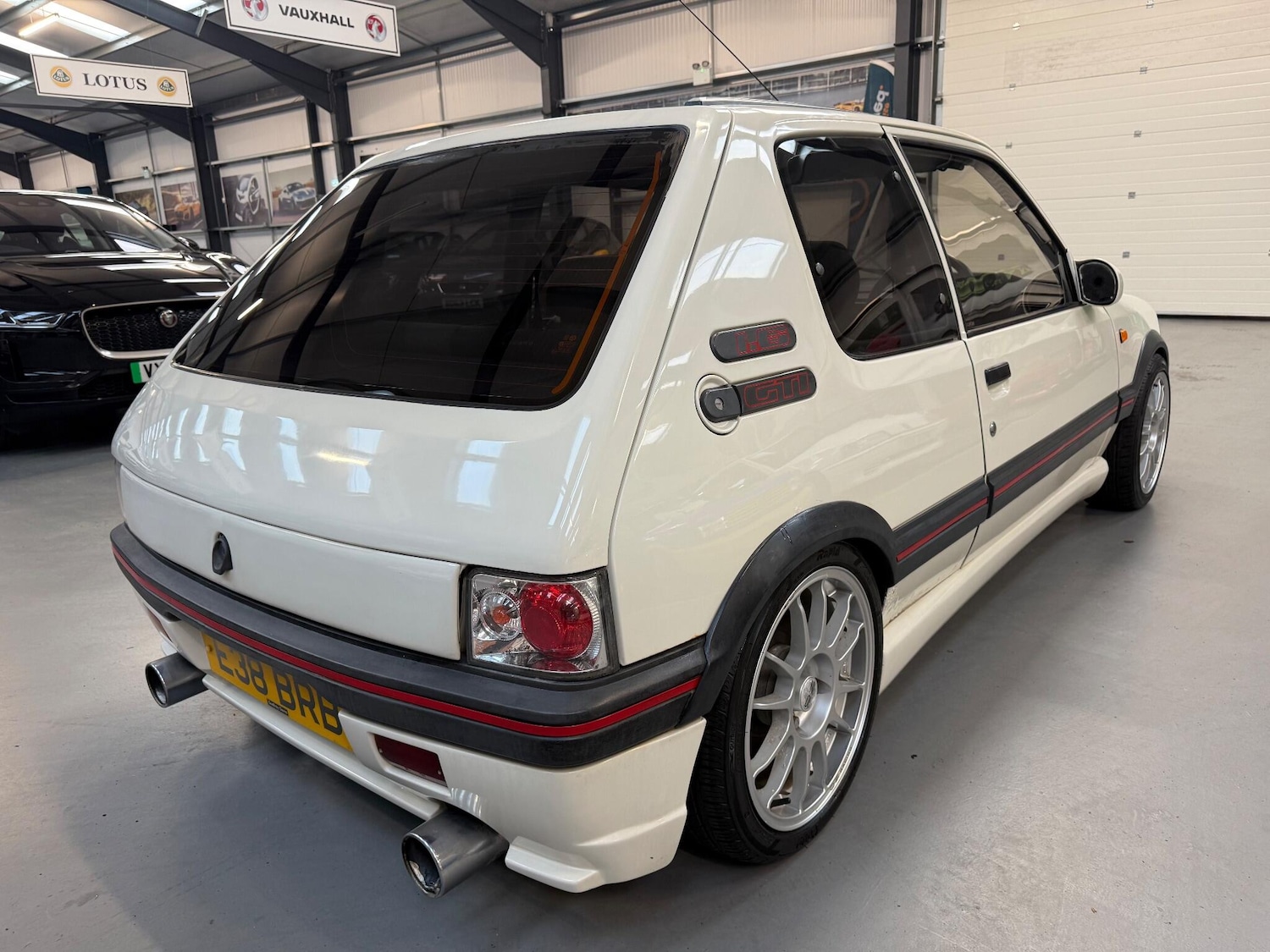 Used Peugeot 205 1987 for sale - 76912862: Photo 15