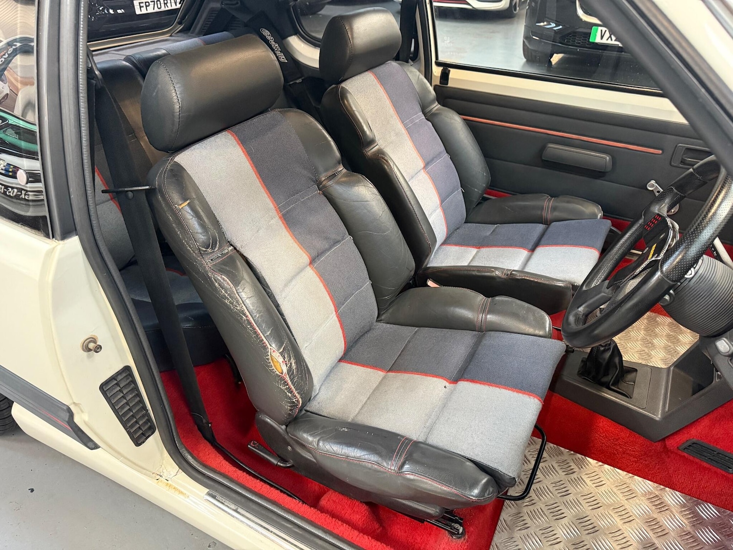 Used Peugeot 205 1987 for sale - 76912862: Photo 9